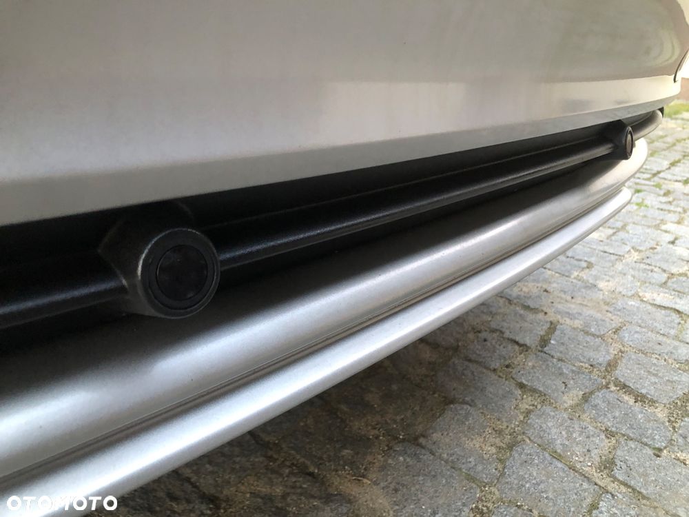 BMW Seria 3 - 18