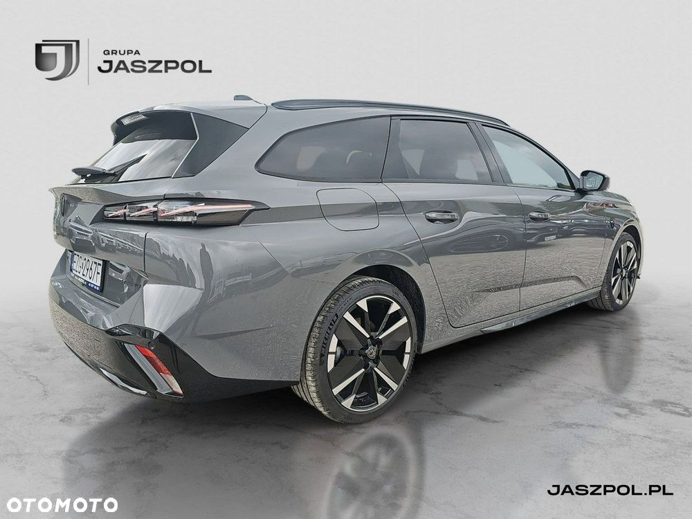 Peugeot 308 - 5