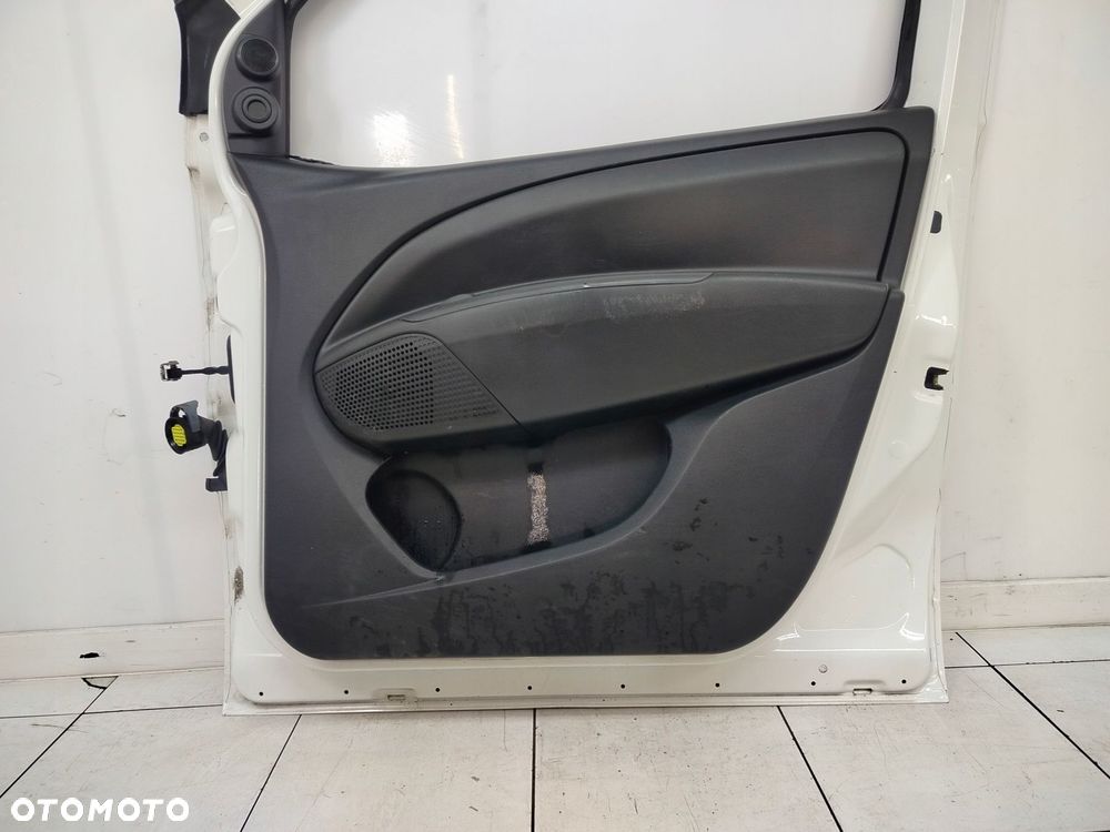 opel combo d doblo ii 10r- drzwi prawe przednie prawy przód 249 - 9