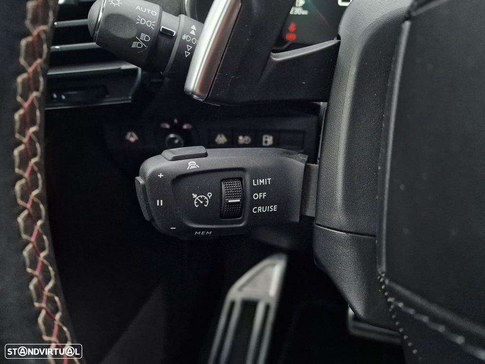 DS DS7 Crossback E-Tense Performance Line+ EAT8 - 25