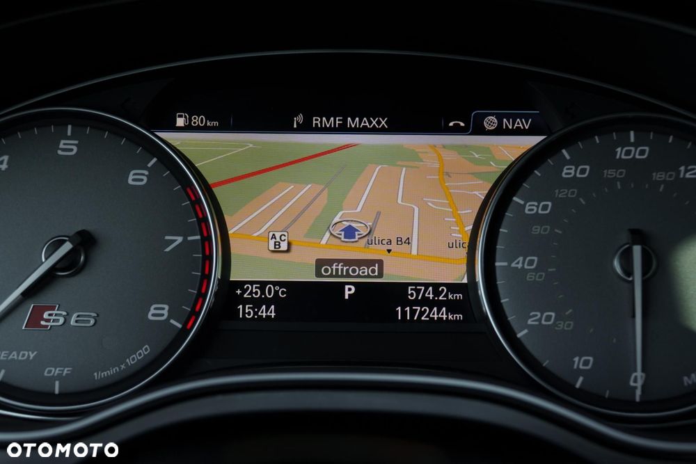 Audi S6 Limousine - 30