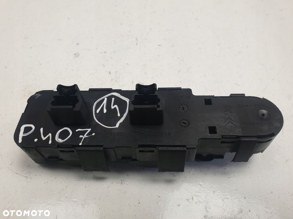 PEUGEOT 407 PANEL STEROWANIA SZYBAMI Przełącznik - 12