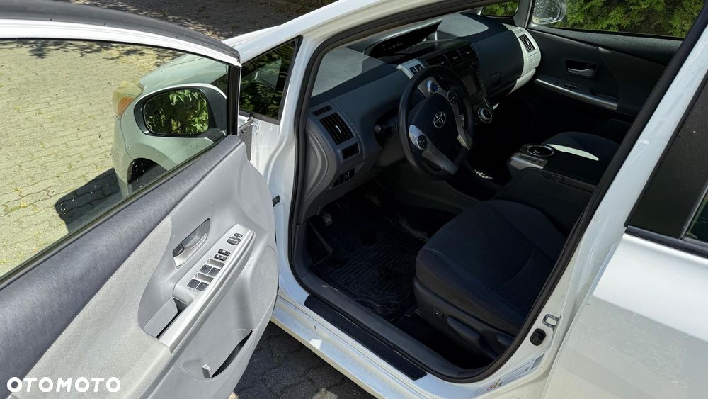 Toyota Prius+ (Hybrid) Comfort - 10