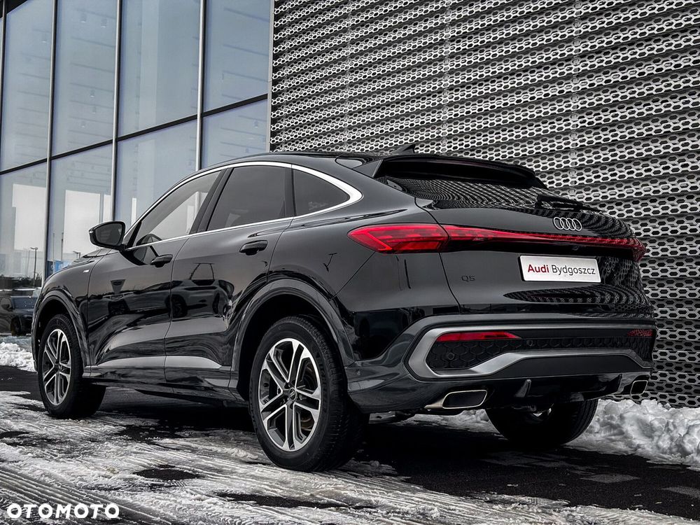 Audi Q5 Sportback - 5