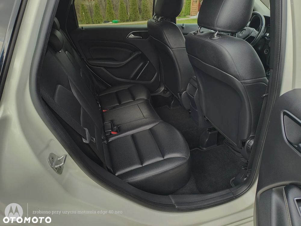 Mercedes-Benz Klasa B - 31