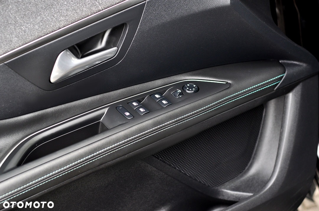 Peugeot 3008 Hybrid 225 e-EAT8 Allure Pack - 12