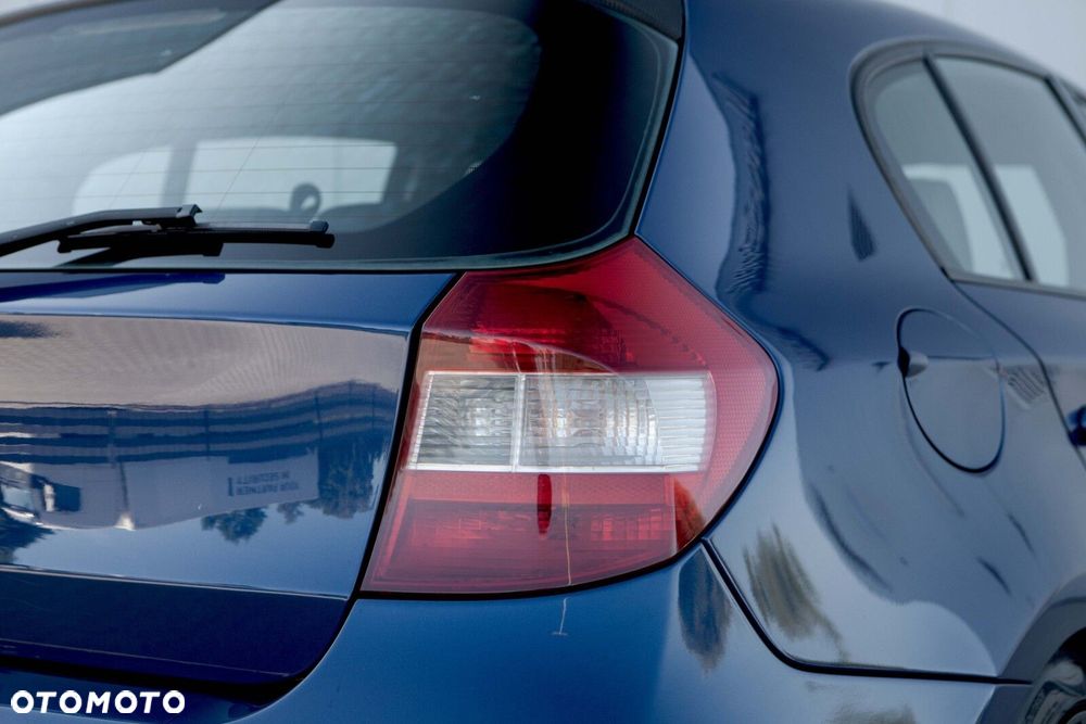 BMW Seria 1 130i - 10