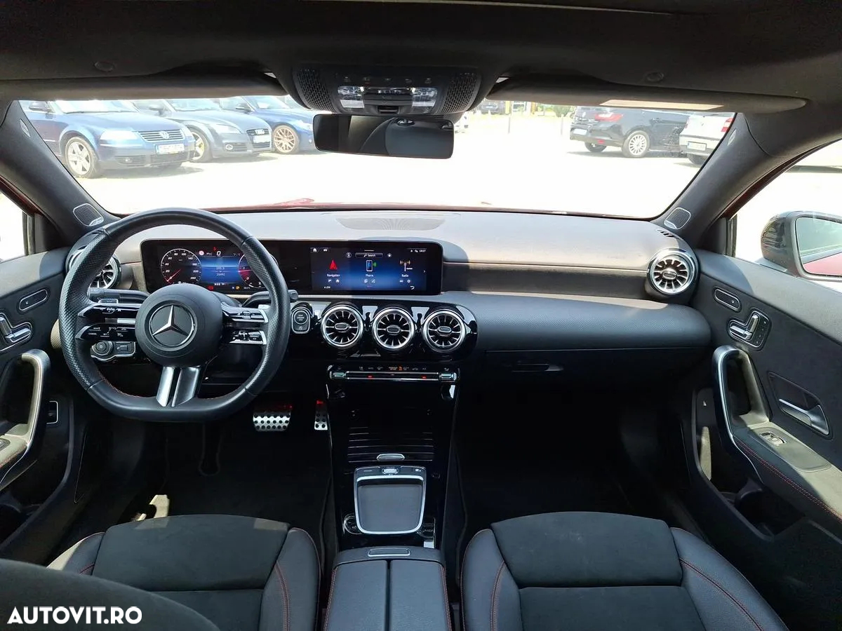 Mercedes-Benz A 200 d Sedan 8G-DCT - 13