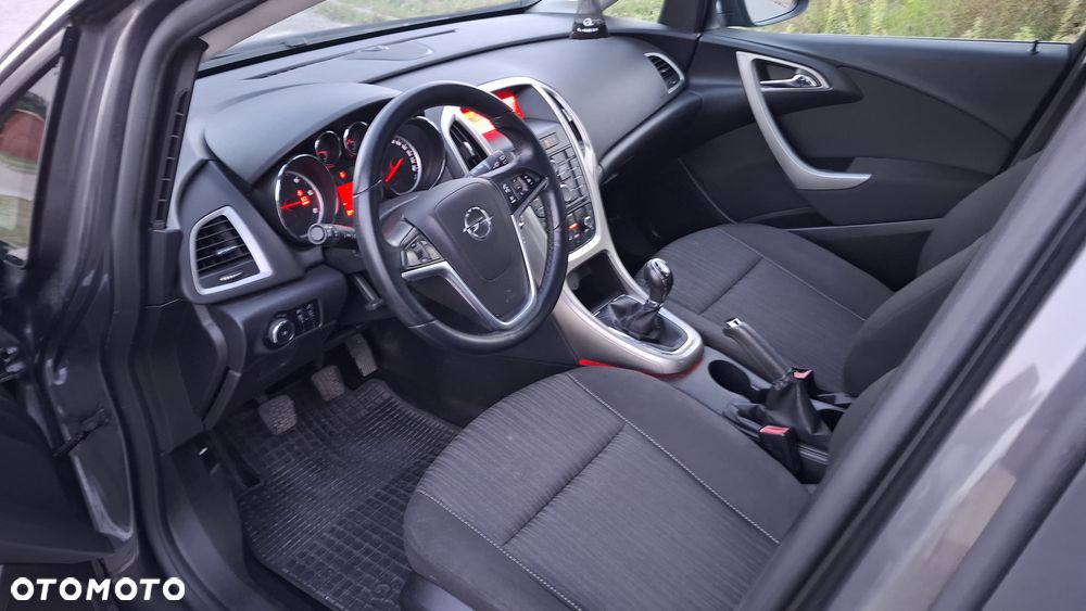 Opel Astra - 14