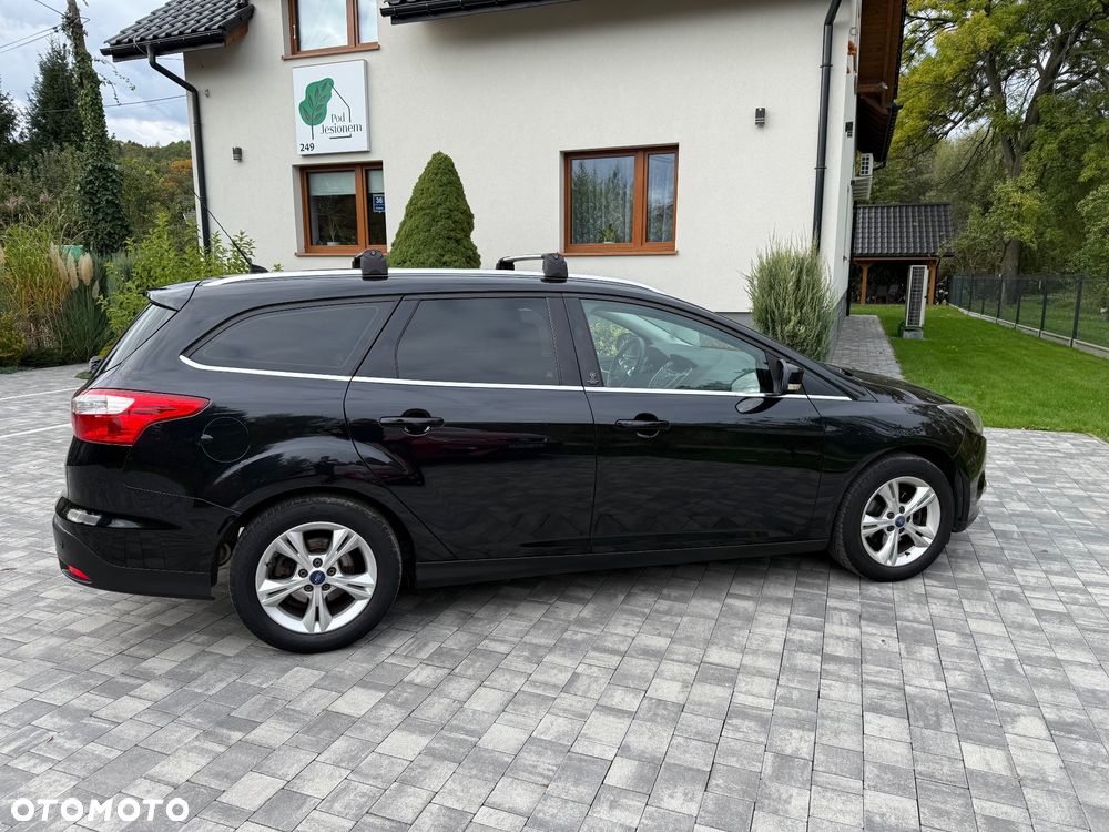Ford Focus 1.6 Ti-VCT Champions Edition - 1