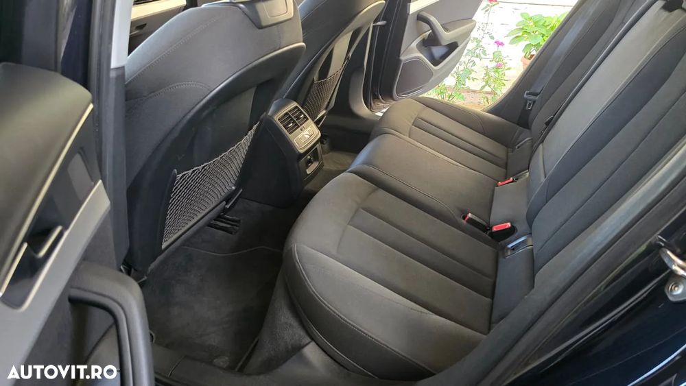 Audi A4 2.0 TDI ultra S tronic - 18