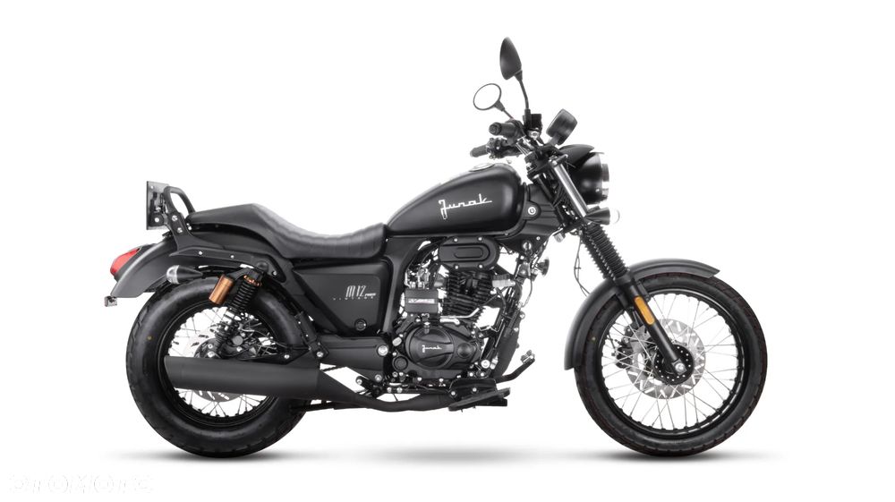 Junak M12