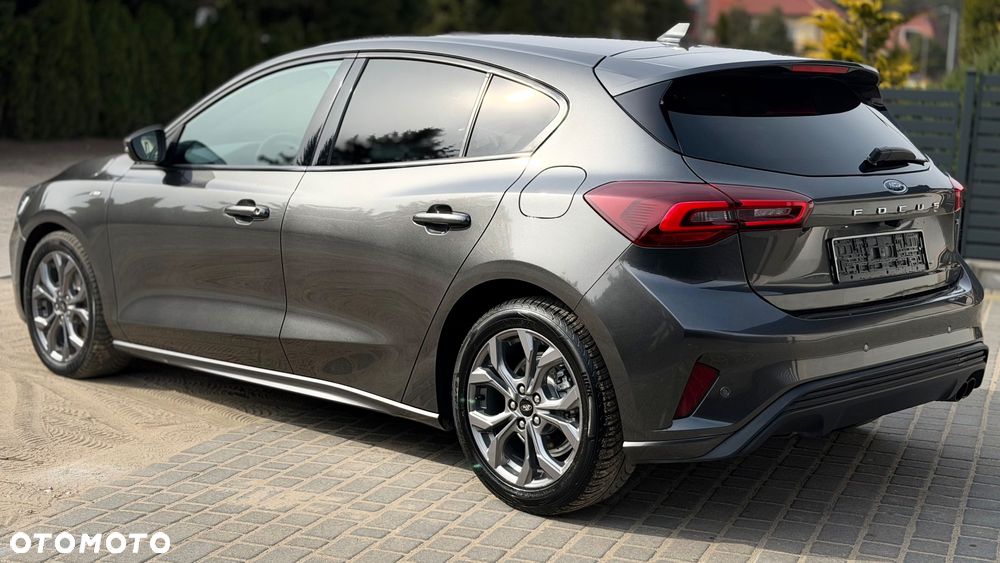 Ford Focus ver-1-0-ecoboost-mhev-st--line - 6