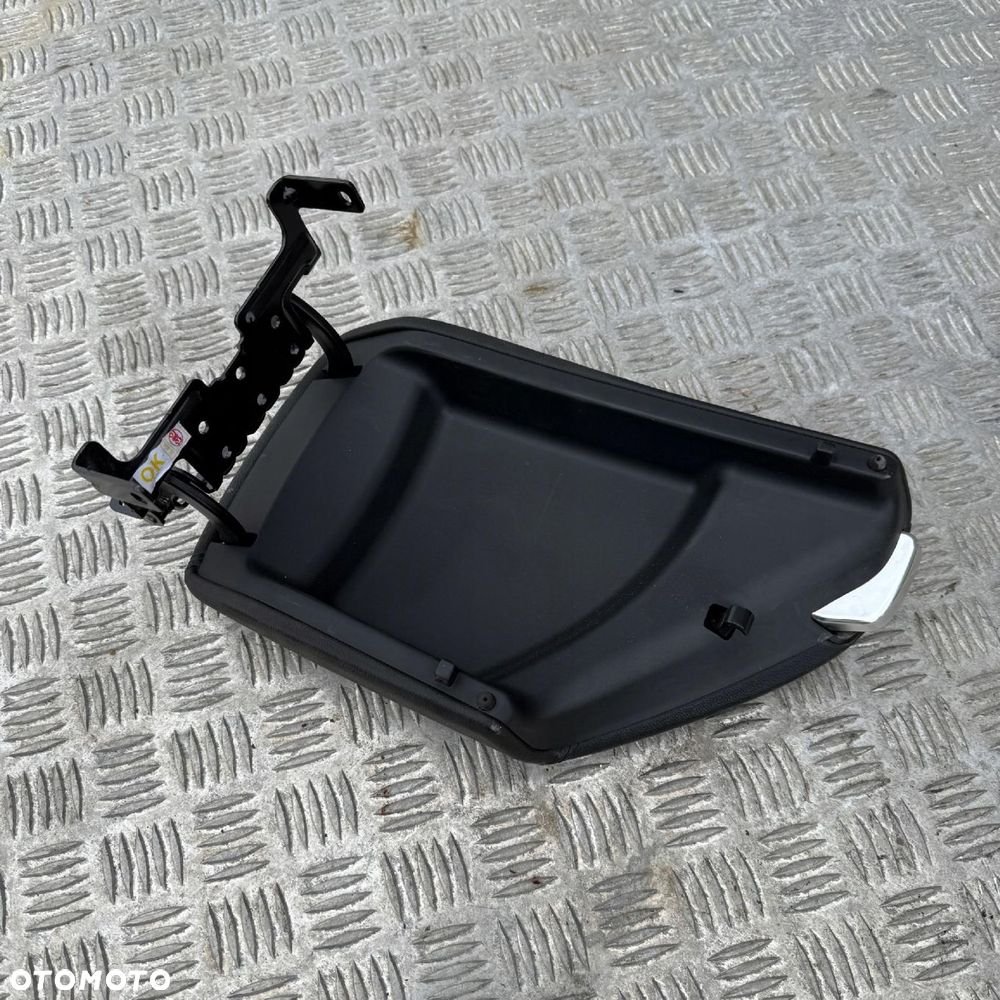 Podłokietnik Hyundai I40 - 4