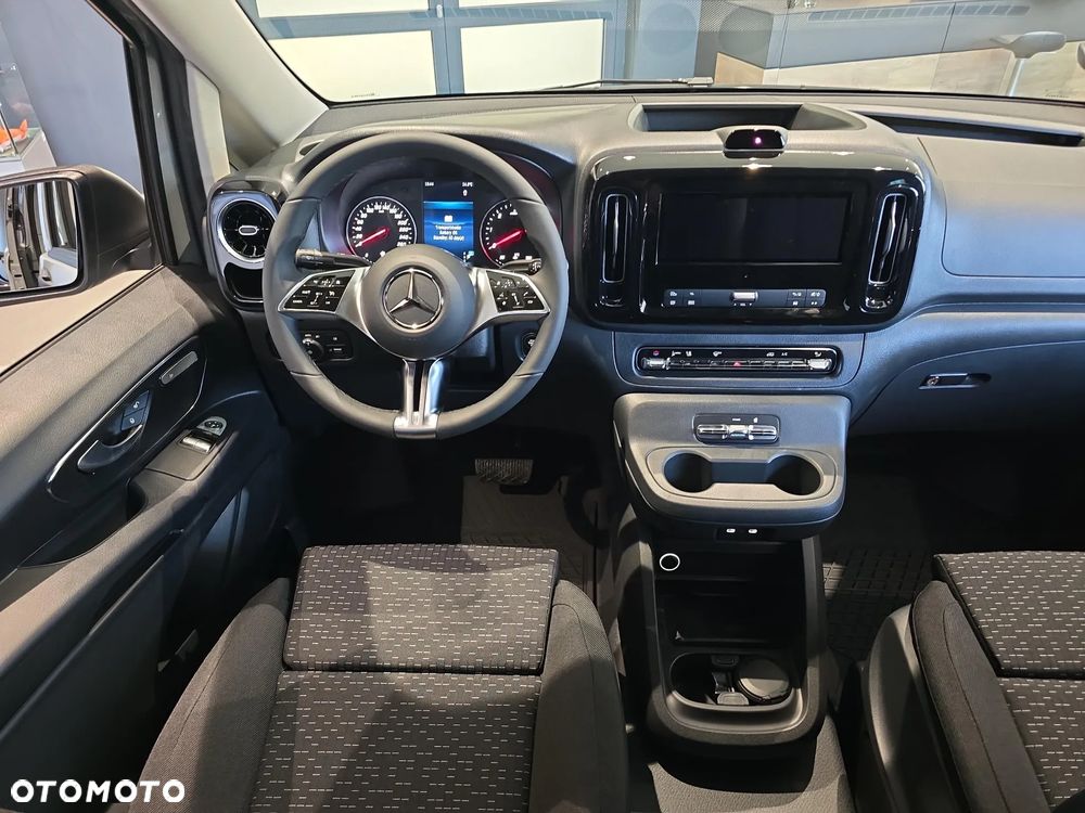 Mercedes-Benz Vito 119 CDI MIXTO 4x4 - 23