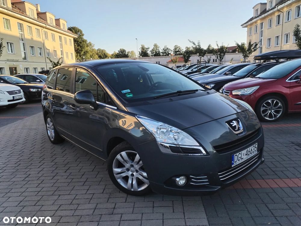 Peugeot 5008 - 2