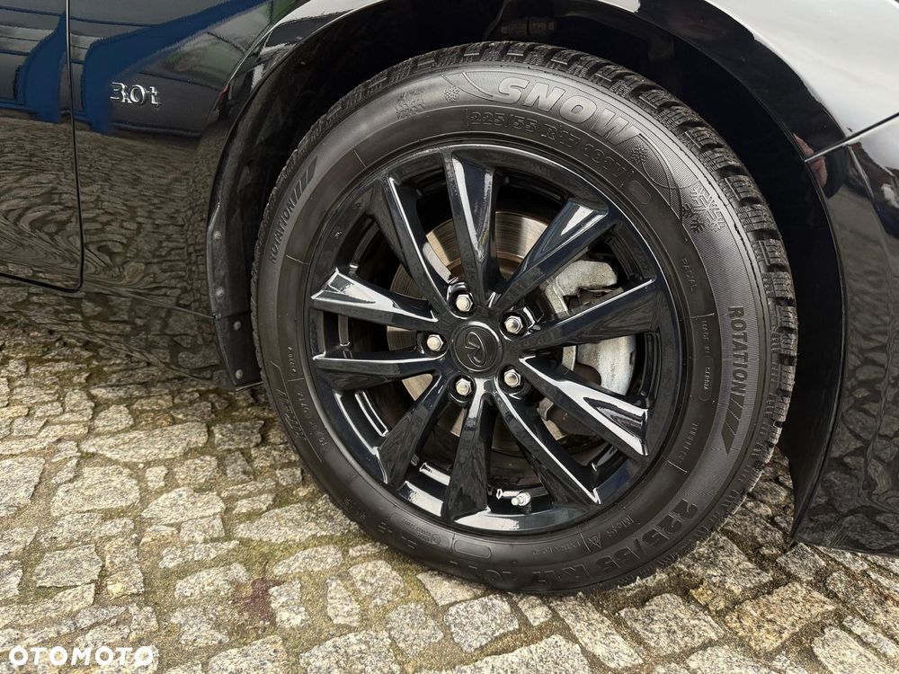 Infiniti Q50 - 12