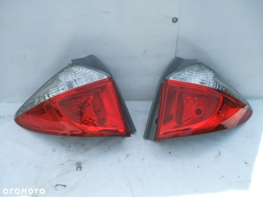 TOYOTA VERSO S VERSO-S LAMPA TYŁ TYLNA lewa - 5