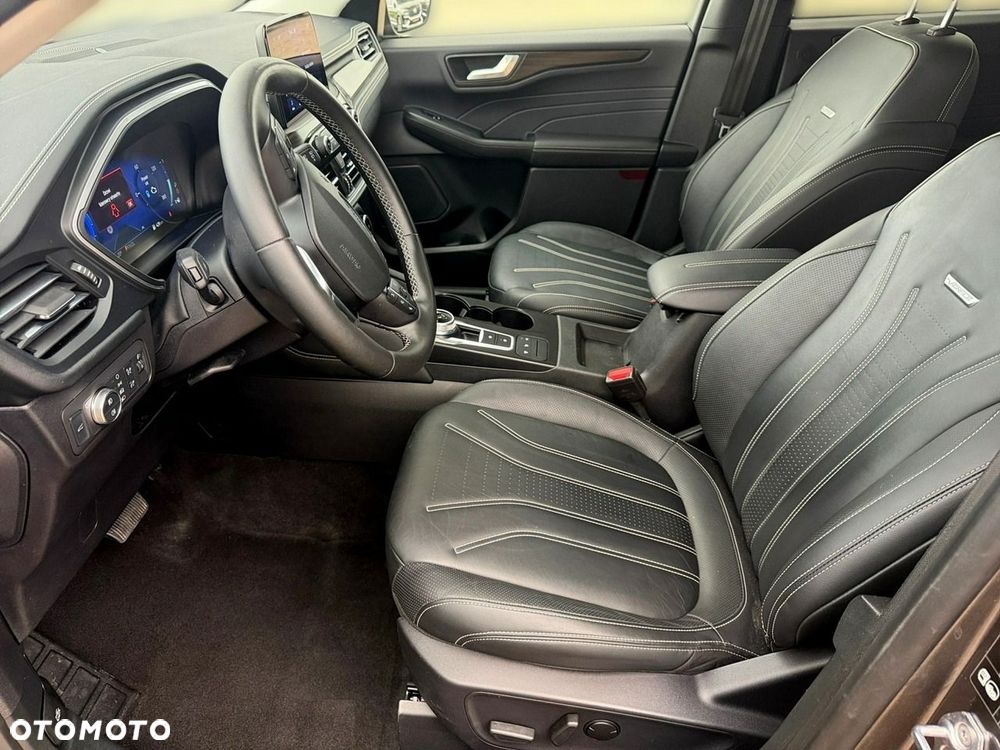 Ford Kuga - 16