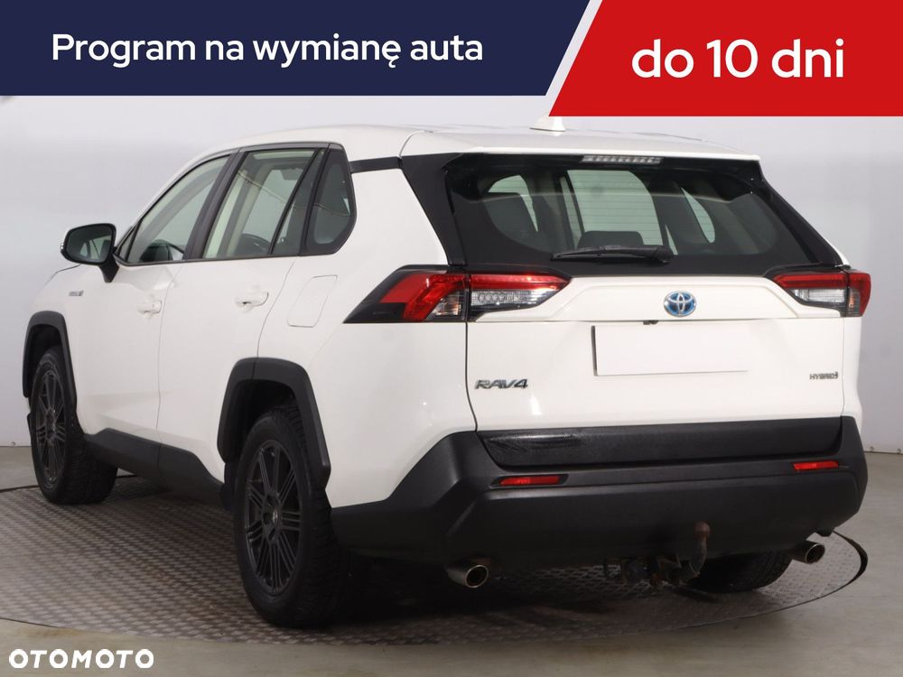 Toyota RAV4 - 6