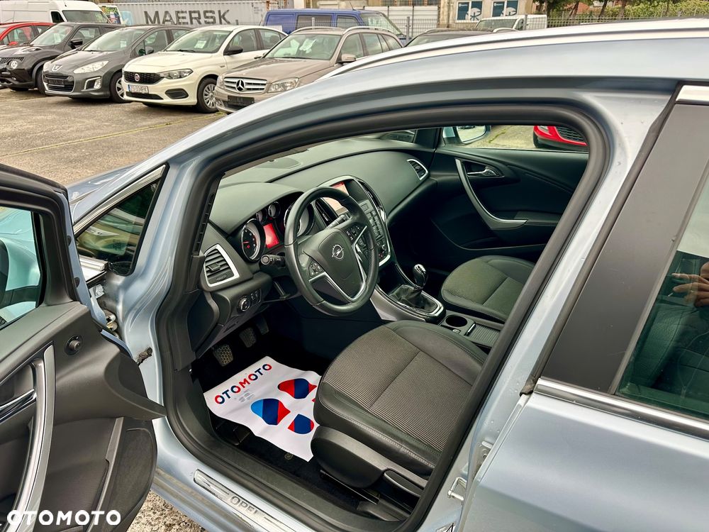 Opel Astra 1.6 ECOTEC DI Turbo ecoFLEX Start/Stop Exklusiv - 13