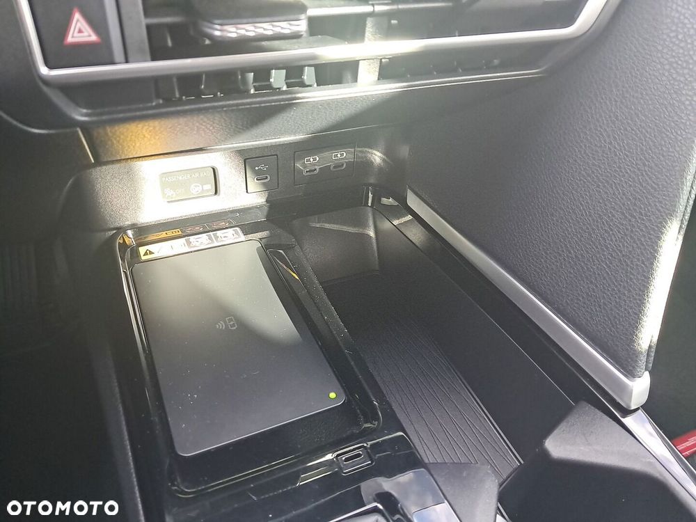 Toyota Camry - 26
