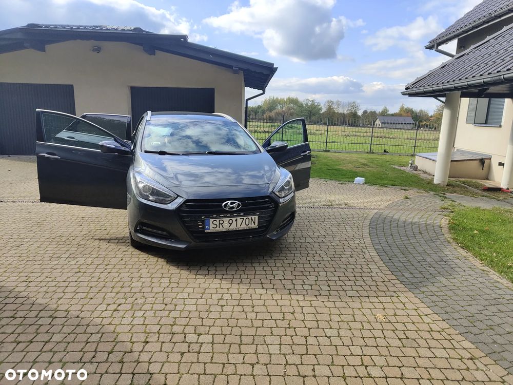 Hyundai i40 1.7 CRDi BlueDrive Business DCT - 1