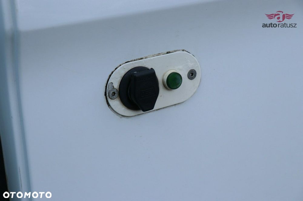 Ford Transit Custom - 13