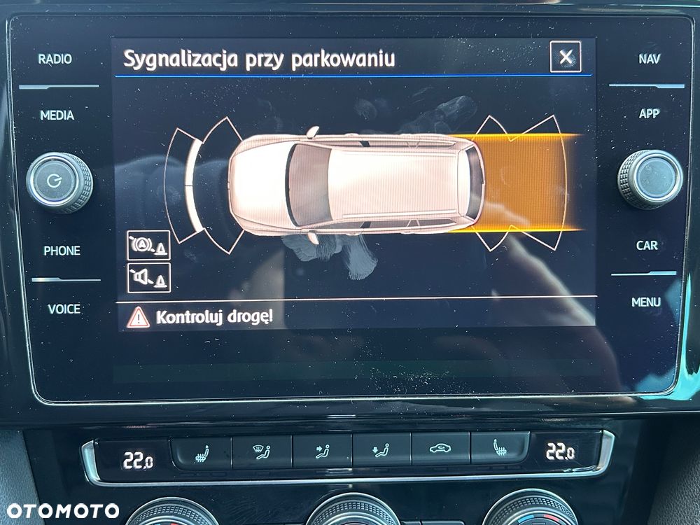 Volkswagen Passat 1.6 TDI SCR DSG Business - 38