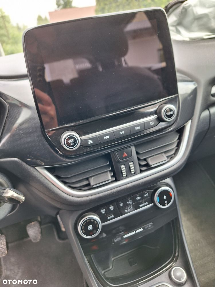 Ford Puma 1.5 EcoBlue TITANIUM - 13
