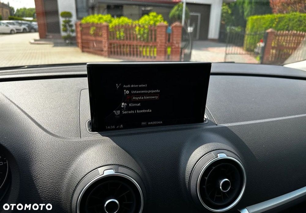 Audi A3 Sportback - 16