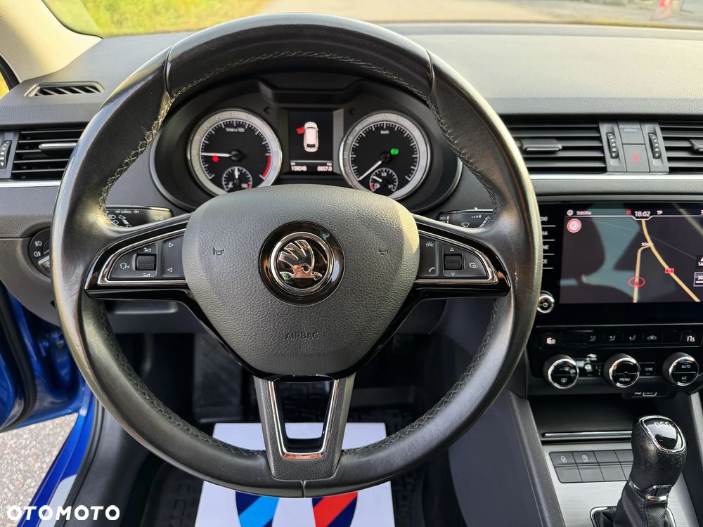 Skoda Octavia 2.0 TDI Elegance DSG - 35