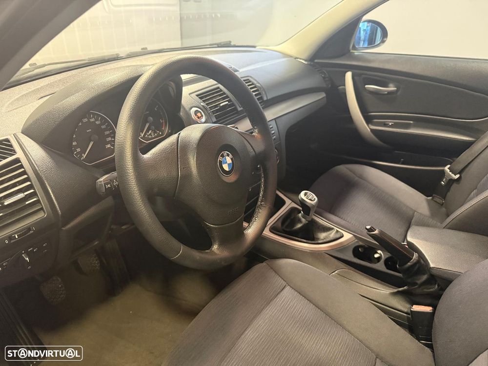 BMW 118 d - 11