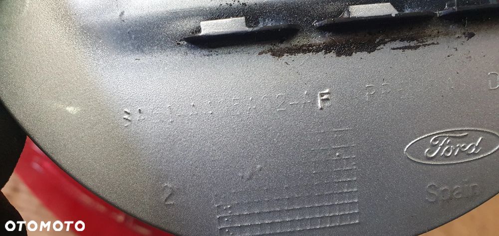 Klapka wlewu paliwa Ford Fiesta MK7 69 - 6