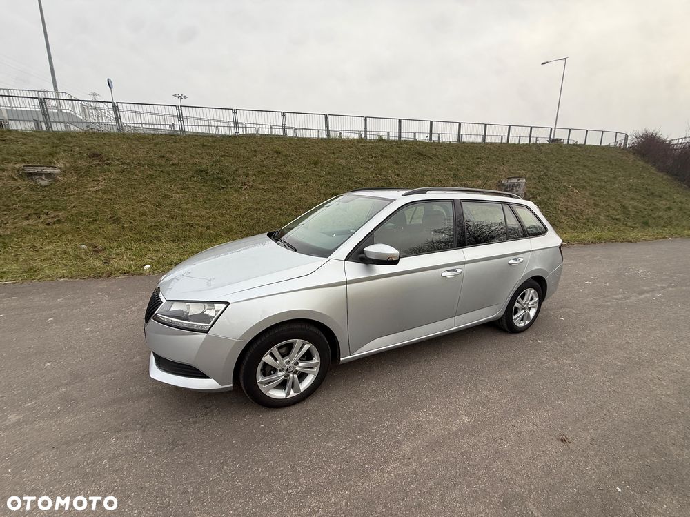 Skoda Fabia 1.0 Ambition - 2