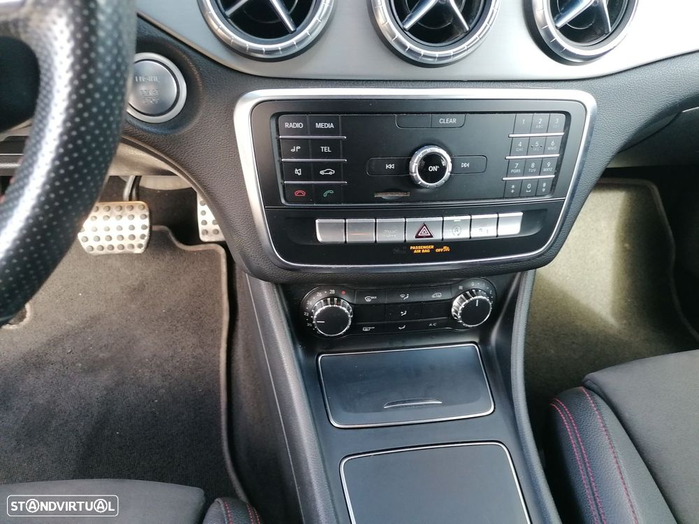 Mercedes-Benz CLA 180 d Shooting Brake Urban Aut. - 18