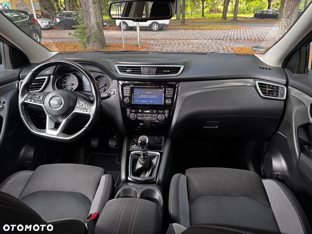 Nissan Qashqai 1.2 DIG-T Visia EU6 - 29