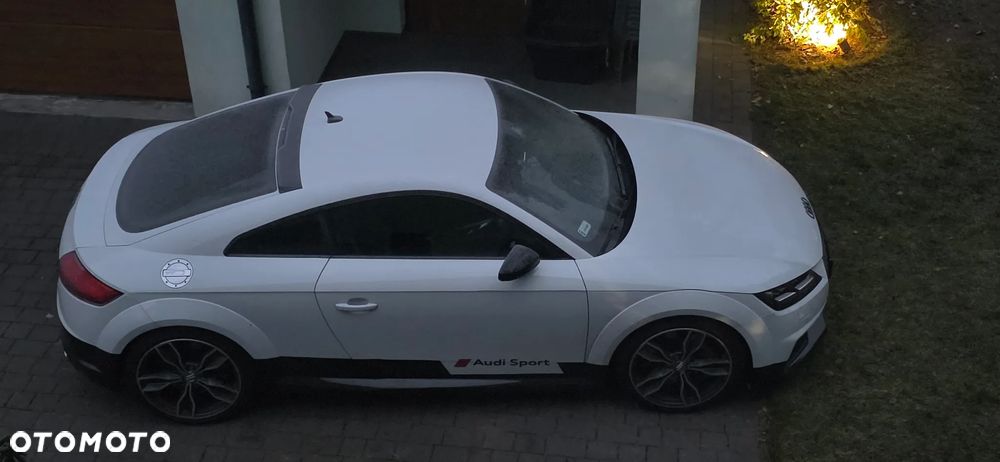 Audi TT S Coupé - 2