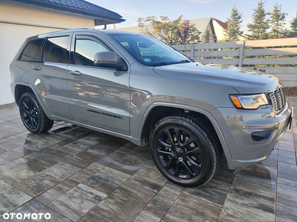 Jeep Grand Cherokee - 6