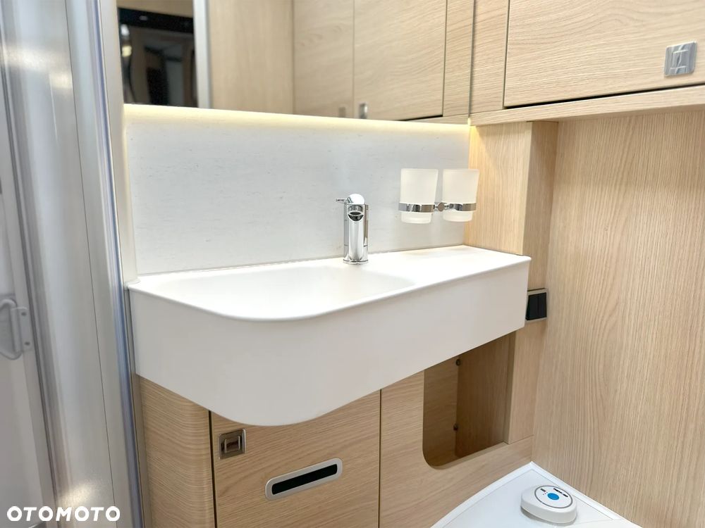 Hymer-Eriba B-MC I 600 - 19