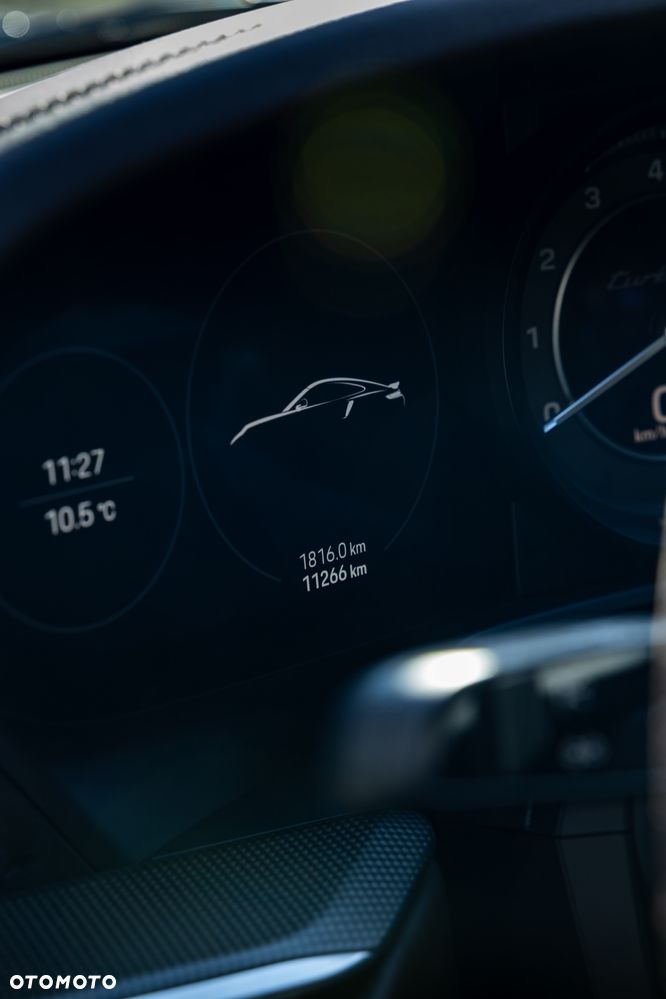 Porsche 911 Turbo S - 22