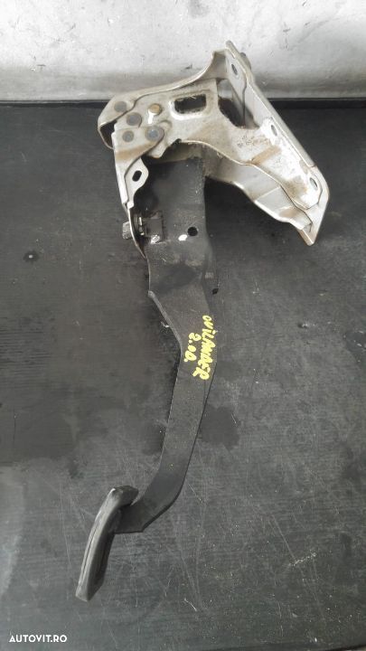 Pedala frana mitsubishi outlander 2 2.0 di-d - 2