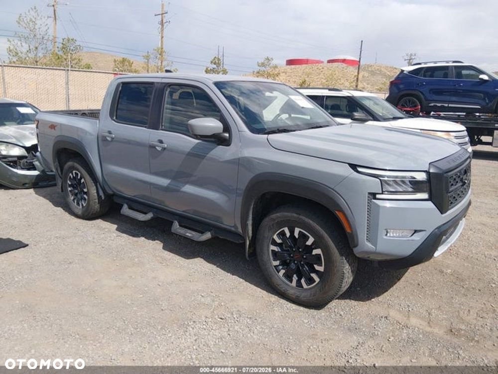 Nissan Frontier - 7