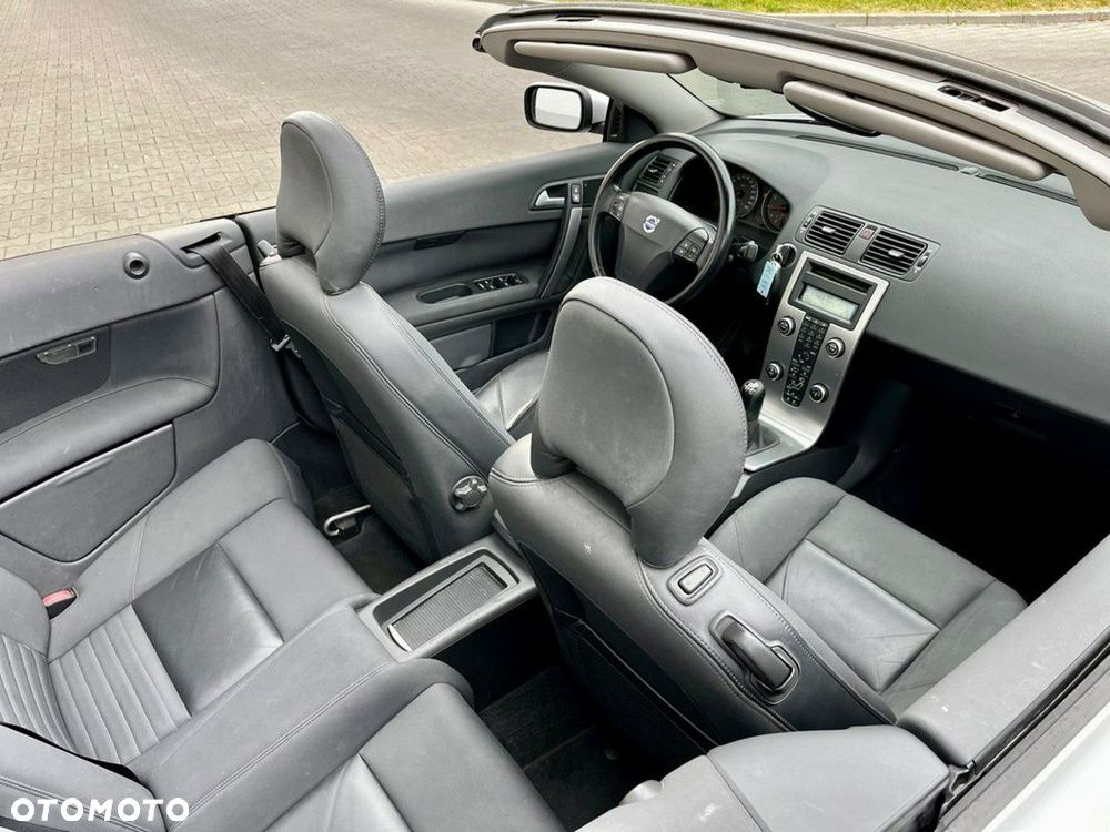 Volvo C70 - 11