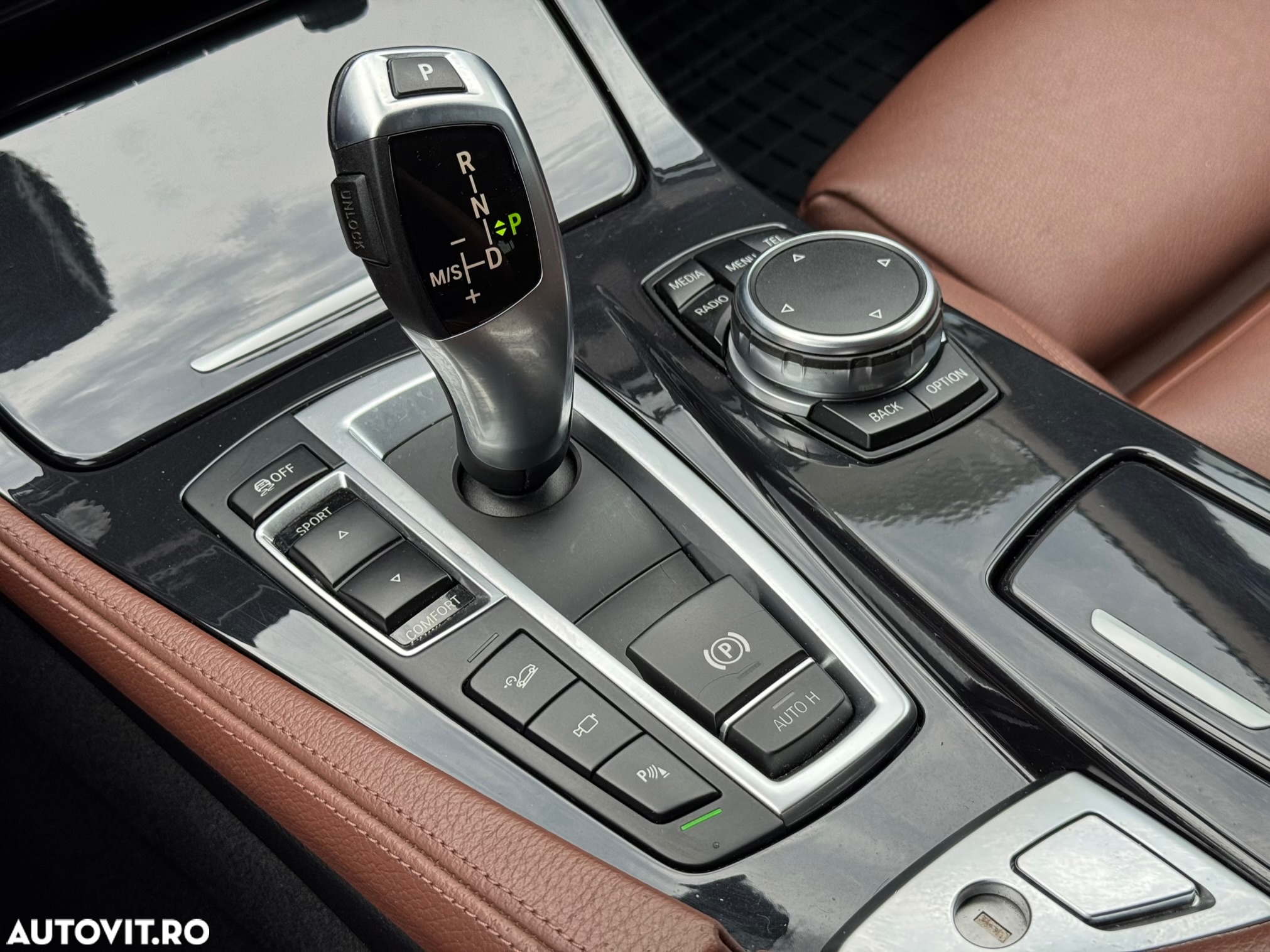 BMW Seria 5 525d xDrive Touring Aut. Luxury Line - 18