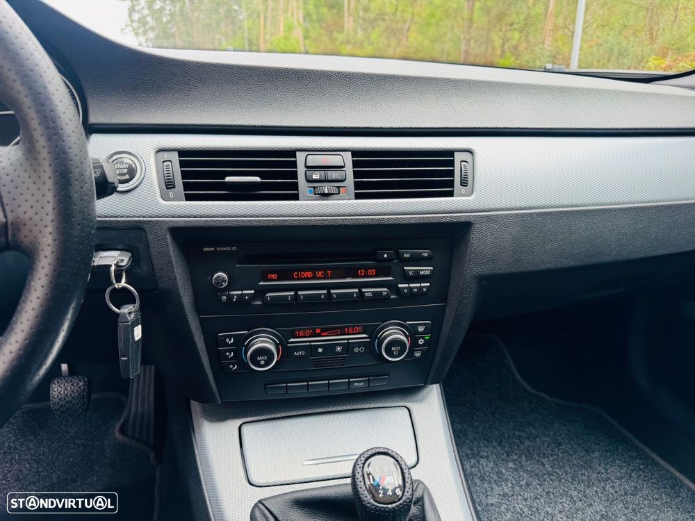 BMW 320 - 22