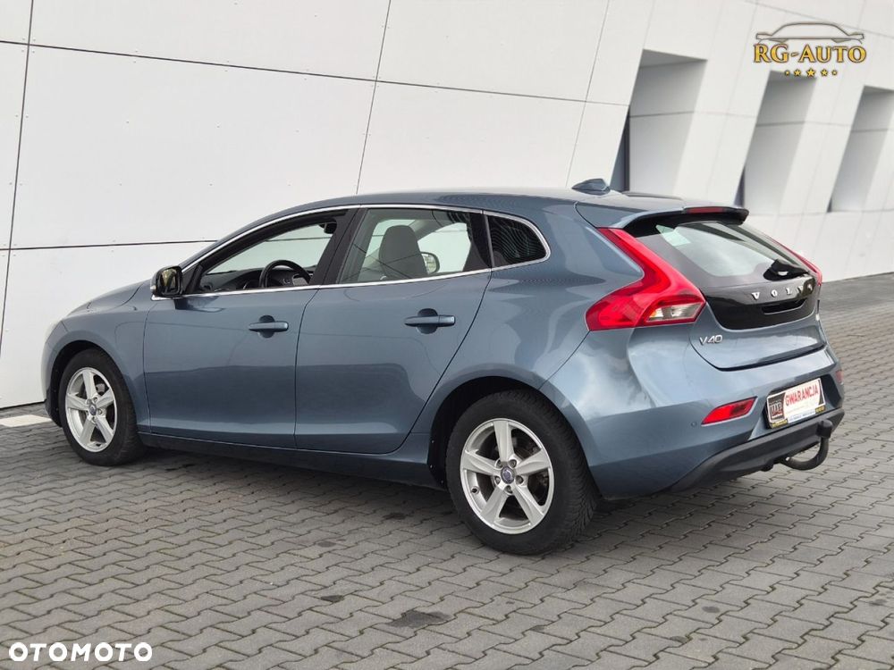 Volvo V40 - 11
