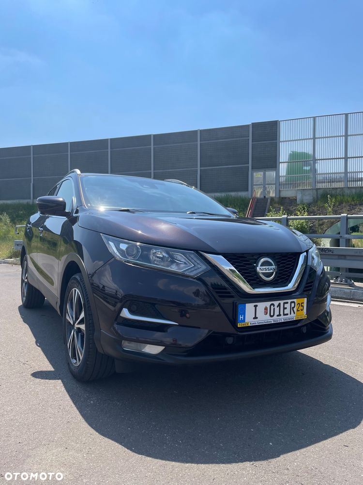 Nissan Qashqai 1.3 DIG-T Tekna - 1