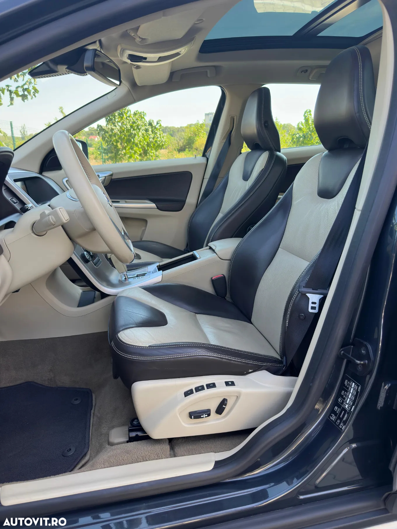Volvo XC 60 D3 Aut. Summum - 10