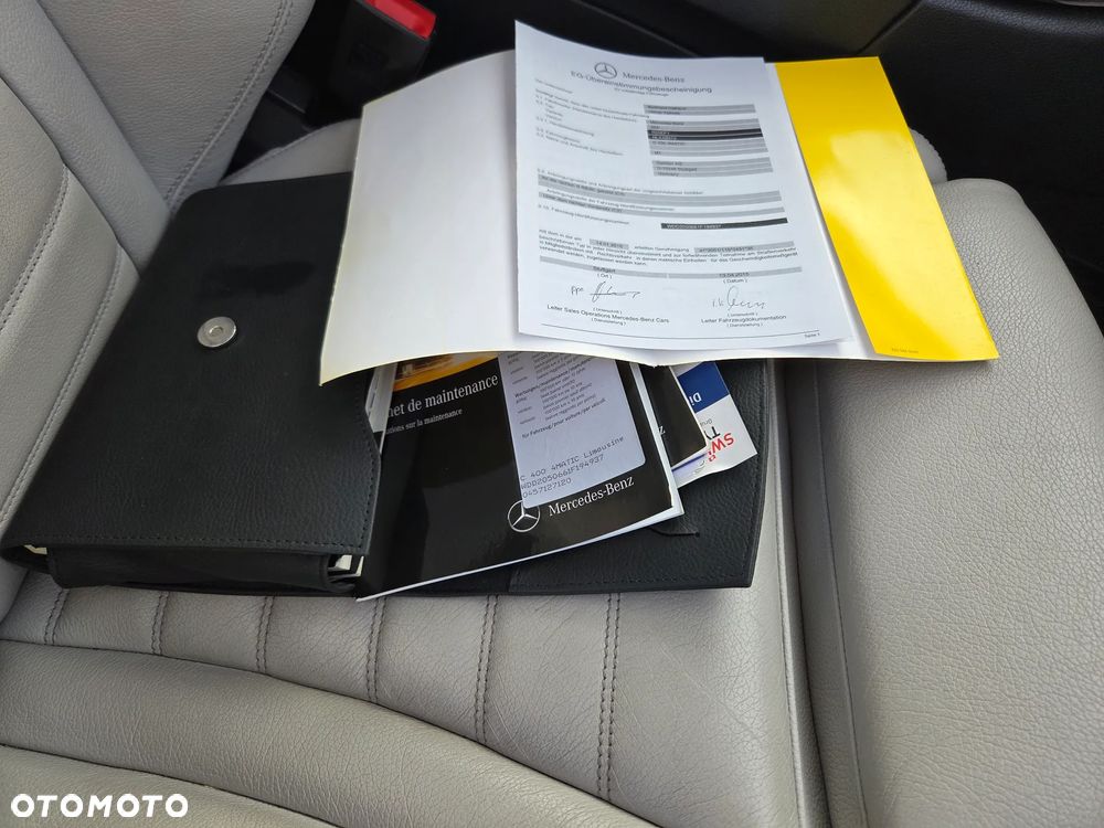 Mercedes-Benz Klasa C 400 4Matic 7G-TRONIC AMG Line - 20